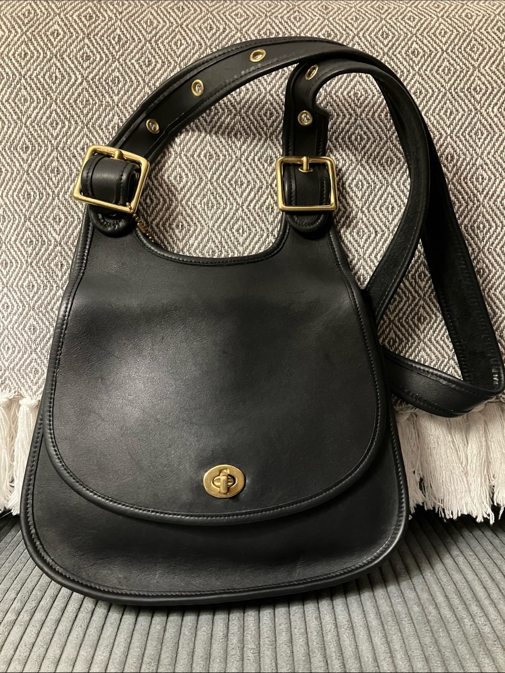 Vintage Coach Black Leather Crescent Saddle Bag 9988